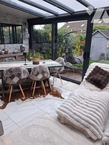 A VENDRE maison semi individuelle de 113m² habitable sur une parcelle de 249m² avec garage comp...