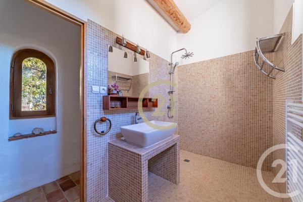 Maison à vendre  5 pièces - 185,06 m2 UZES - 30