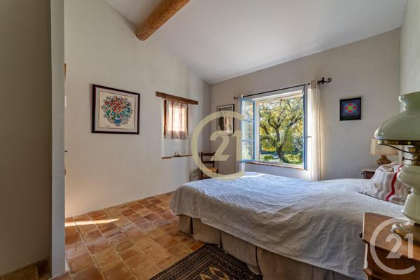 Maison à vendre  5 pièces - 185,06 m2 UZES - 30