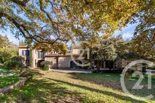 Maison à vendre  5 pièces - 185,06 m2 UZES - 30