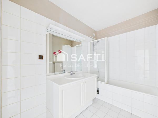 GARCHES – Les Bures Studio 50m2 Centre-Ville à 5 minutes