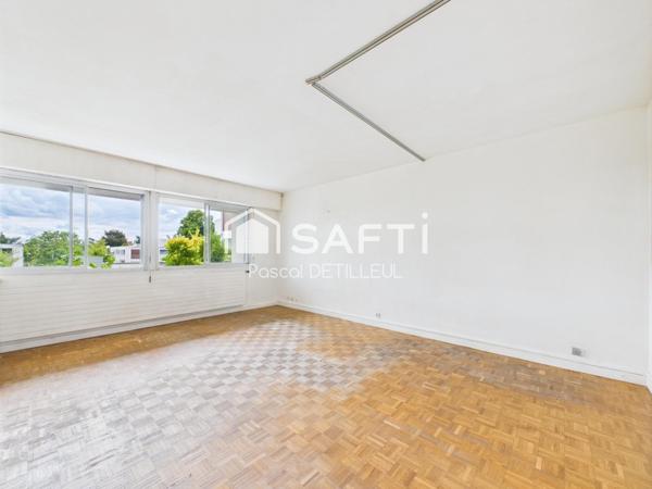 GARCHES – Les Bures Studio 50m2 Centre-Ville à 5 minutes