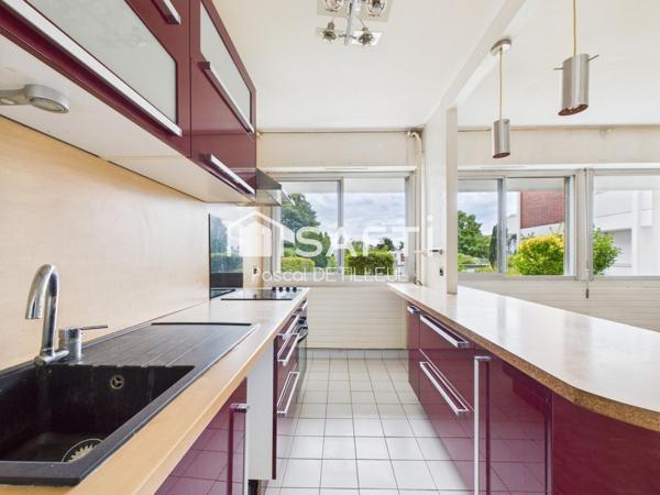 GARCHES – Les Bures Studio 50m2 Centre-Ville à 5 minutes