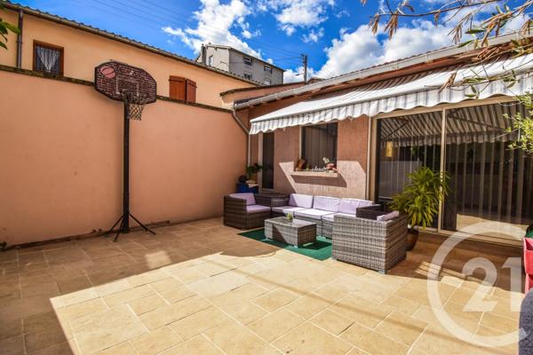 Maison à vendre  4 pièces - 98,27 m 2   TARARE  - 69