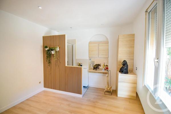 Maison à vendre  4 pièces - 98,27 m 2   TARARE  - 69