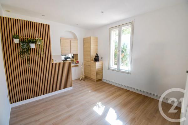Maison à vendre  4 pièces - 98,27 m 2   TARARE  - 69