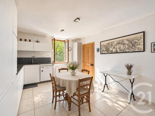 Maison à vendre  7 pièces - 198 m 2   ST MAURICE L EXIL  - 38
