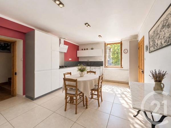 Maison à vendre  7 pièces - 198 m 2   ST MAURICE L EXIL  - 38