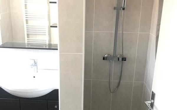 Appartement à louer    1 pièce • 11 m2 Saint-Denis