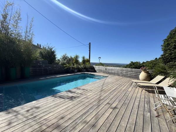 Vente Maison de village 9 pièces 278 m2 à Villeneuve