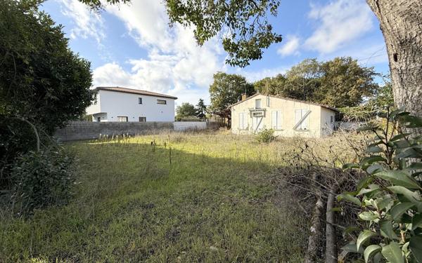 Maison à vendre    3 pièces •  Toulouse