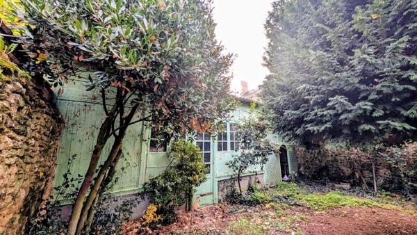 La Flèche (72200) MAISON DE VILLE - 130 M2