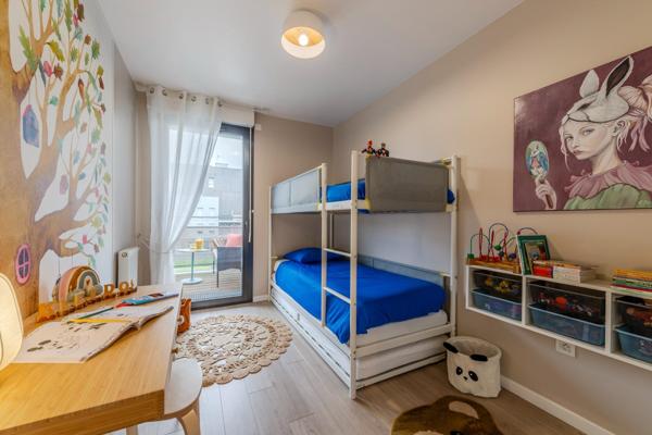 T3 meublé et refait à neuf avec parking et balcon
