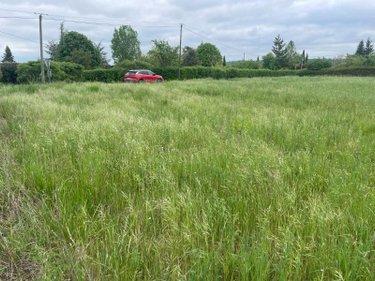 Terrain à Batir à vendre à Verteillac en Dordogne (24320), ref : 077/1724