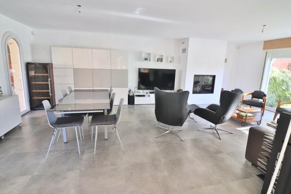 Plan de Cuques - Villa provençale T5 de 142m2