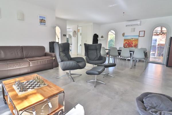 Plan de Cuques - Villa provençale T5 de 142m2