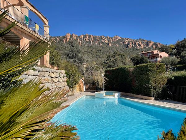 Achat maison près de AGAY - 8 pièce(s) - 291 m² - 1 365 000 €