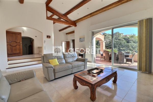 Achat maison près de AGAY - 8 pièce(s) - 291 m² - 1 365 000 €