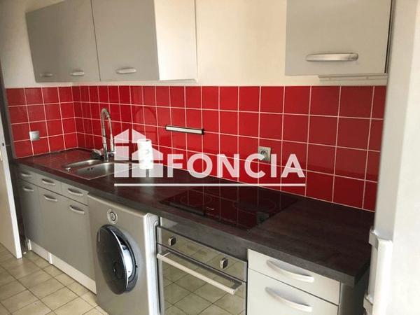 Location Appartement 3 pièces 66.88 m² - AVENUE DU PIGEONNIER Venelles 13770