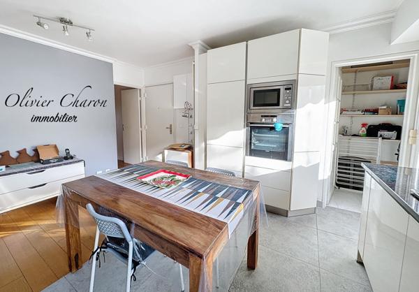 Fourqueux (78112) Appartement T4 loué meublé 3CH 2 Terrasses 1 Box