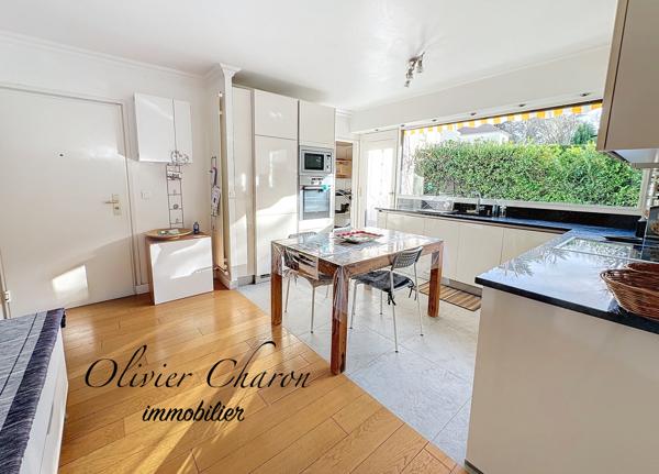 Fourqueux (78112) Appartement T4 loué meublé 3CH 2 Terrasses 1 Box