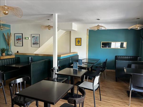 Local commercial à vendre |  Objat |  Fonds de commerce | 250 m²