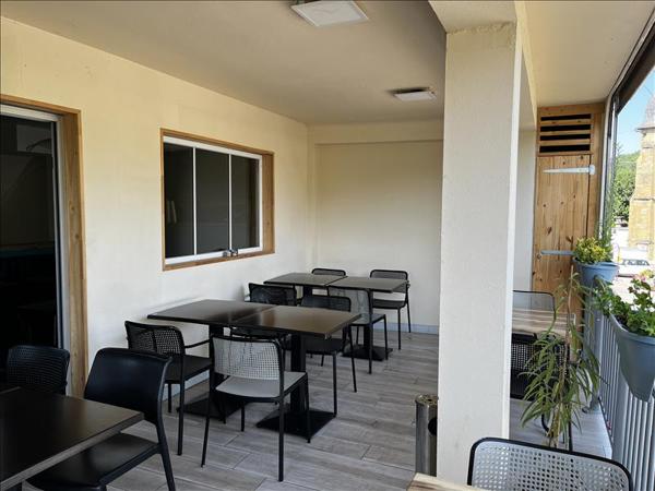 Local commercial à vendre |  Objat |  Fonds de commerce | 250 m²