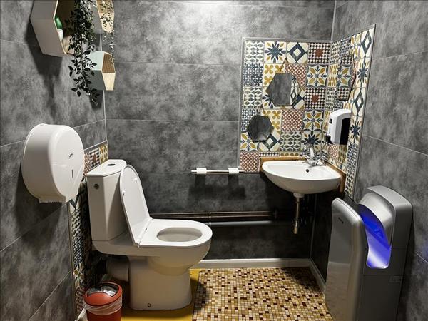 Local commercial à vendre |  Objat |  Fonds de commerce | 250 m²