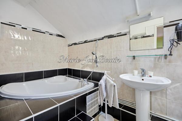 Maison à HONFLEUR, 14600 - 13 pièces 280m²