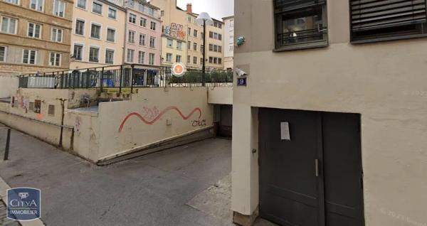 Parking à louer 12m²