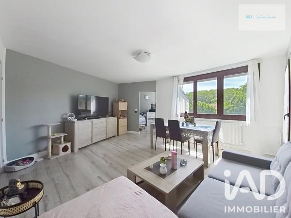 Appartement à vendre 4 pièces 81 m² Saint-Fargeau-Ponthierry