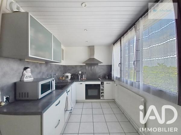Appartement à vendre 4 pièces 81 m² Saint-Fargeau-Ponthierry