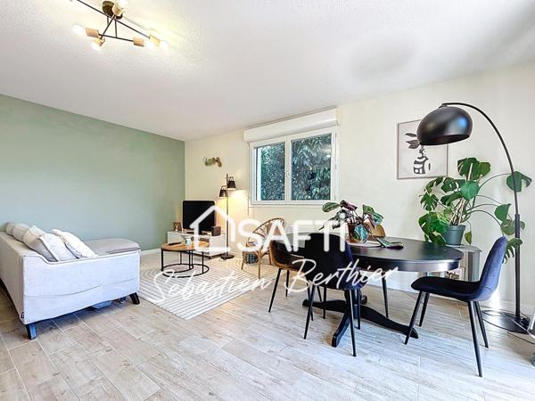 Lavaur – Maison T4 vendue louée dans résidence sécurisée avec piscine