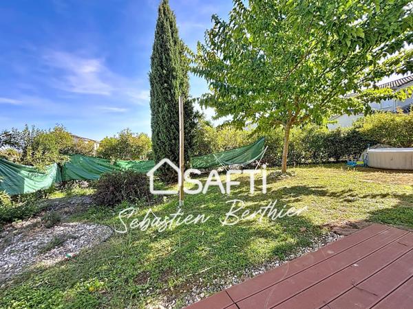 Lavaur – Maison T4 vendue louée dans résidence sécurisée avec piscine