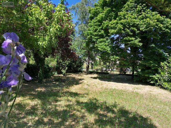 Maison à vendre à Descartes dans l'Indre-et-Loire (37160), ref : 37082-255