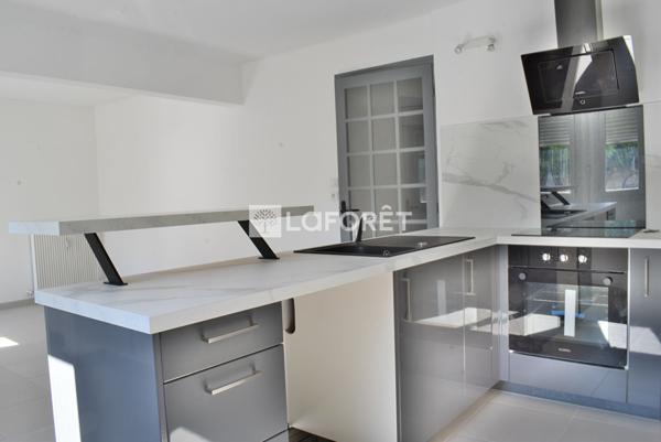 Location appartement près de BRIVE LA GAILLARDE - 2 pièce(s) - 51 m² - 550 €/mois