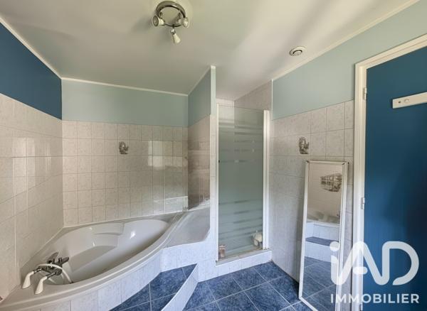 Maison à vendre 5 pièces 80,5 m² Villeneuve-le-Roi