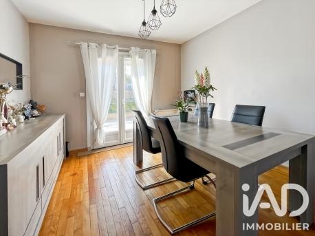 Maison à vendre 5 pièces 80,5 m² Villeneuve-le-Roi