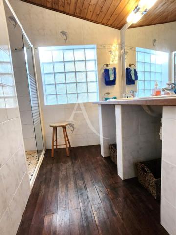 Maison Vaire 10 pièces - 231 m²