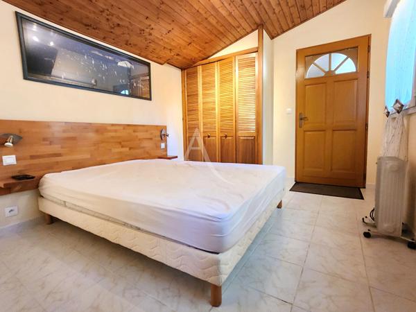 Maison Vaire 10 pièces - 231 m²