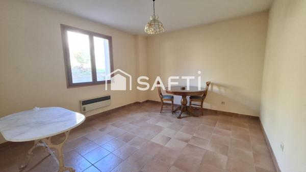 Maison au coeur du village