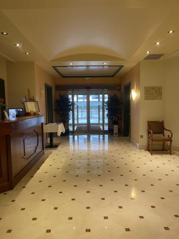 Cœur de ville, résidence senior Les Hespérides de Levallois , Grand studio 40m²