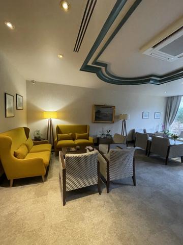 Cœur de ville, résidence senior Les Hespérides de Levallois , Grand studio 40m²