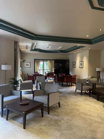Cœur de ville, résidence senior Les Hespérides de Levallois , Grand studio 40m²