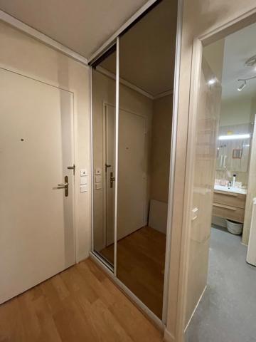 Cœur de ville, résidence senior Les Hespérides de Levallois , Grand studio 40m²