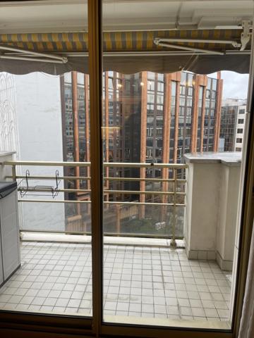 Cœur de ville, résidence senior Les Hespérides de Levallois , Grand studio 40m²