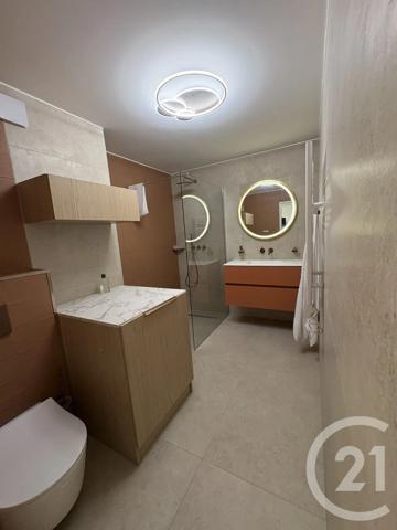 Appartement à vendre  2 pièces - 38 m 2   ROQUEBRUNE CAP MARTIN  - 06