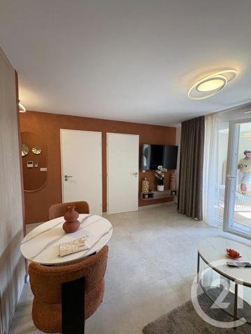 Appartement à vendre  2 pièces - 38 m 2   ROQUEBRUNE CAP MARTIN  - 06