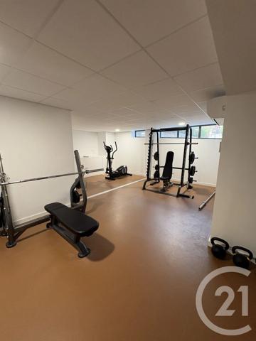 Appartement à vendre  2 pièces - 38 m 2   ROQUEBRUNE CAP MARTIN  - 06