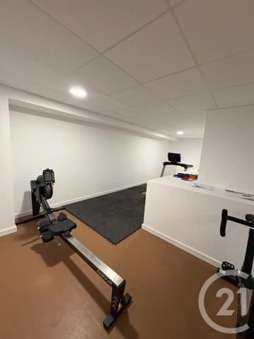 Appartement à vendre  2 pièces - 38 m 2   ROQUEBRUNE CAP MARTIN  - 06